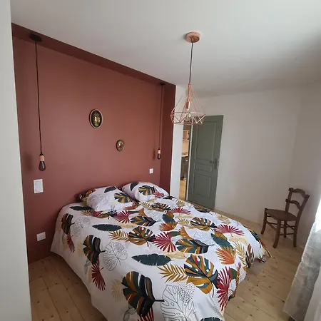 Appartamento Le Nid Du Bosquet Issoire Esterno foto